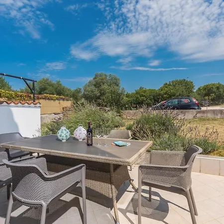Magdalena As1 Guest house